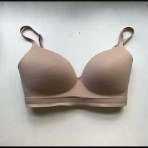 Soma enbliss wireless nude bra